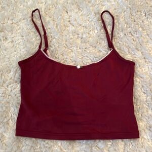 Croppped burgundy tank from Edikted